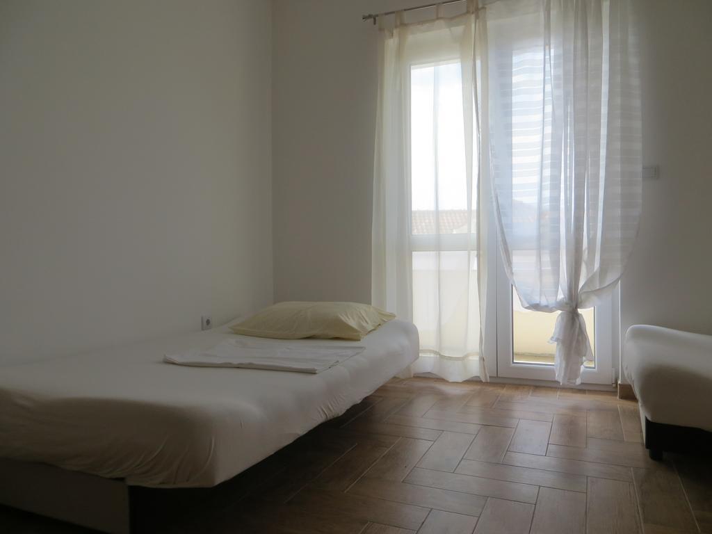 Apartments Kanli Kula تْشيرسيك نوفي الغرفة الصورة